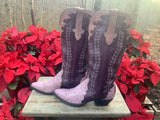 Size 6.5 women’s Ammons boots