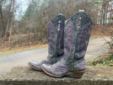 Size 7.5 women’s Corral boots