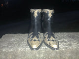 Size 9 women’s Donald Pliner boots