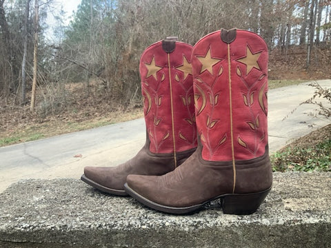 Size 7 women’s Liberty boots