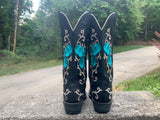 Size 6.5 women’s Ariat boots