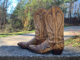 Size 8.5 men’s or 10 women’s Larry Mahan boots