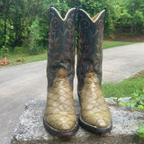 Size 6.5 women’s Nocona boots