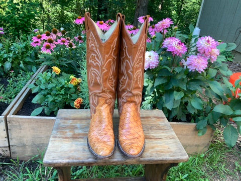 Size 6.5 women’s Larry Mahan boots