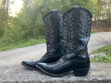 Size 8.5 men’s or 10 women’s Nocona boots