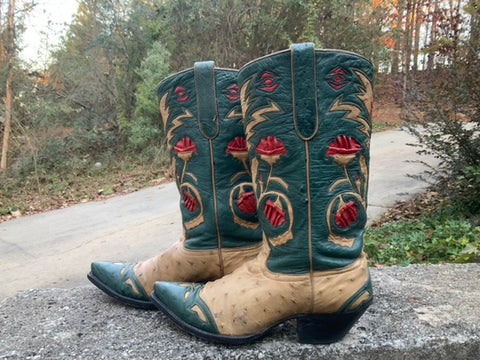 Size 8 women’s Jurassic Ranch boots