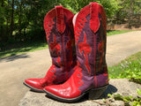 Size 6 women’s Champion Attitude boots