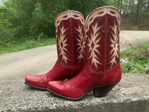 Size 5.5 women’s Stewart Romero boots
