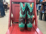 Size 6 women’s Cowgirl Up by Corral boots