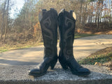 Size 7 women’s Larry Mahan boots