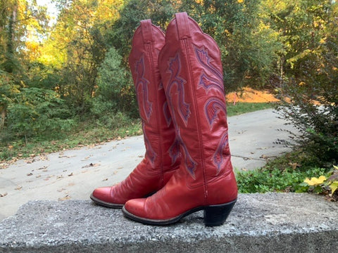 Size 6 women’s Panhandle Slim boots