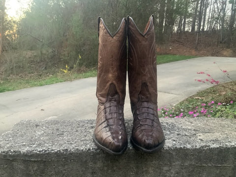 Size 8.5 women’s Sendra boots