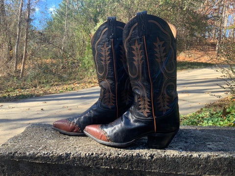 Size 7.5 women’s Tony Lama boots
