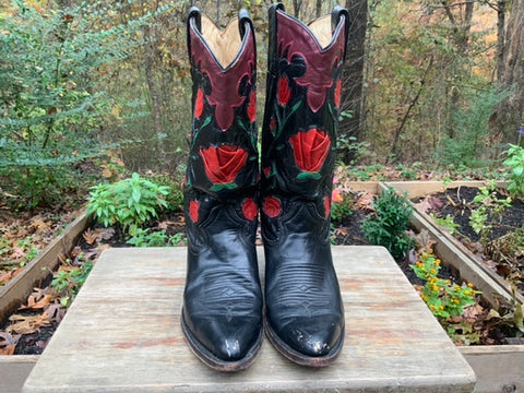 Size 6 women’s Montana boots
