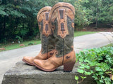 Size 7.5 women’s Sterling River boots