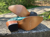 Size 9 women’s Ariat boots