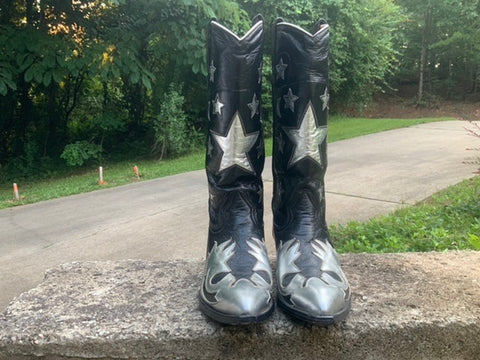 Size 6.5 women’s Montana boots