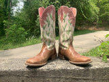 Size 8 women’s Ariat boots