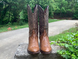Size 8.5 men’s or 10 women’s Larry Mahan boots