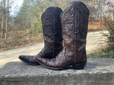 Size 9 men’s or 10.5 women’s Old Gringo boots