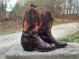 Size 7D men’s or 8.5 to 9 women’s Tony Lama boots