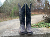 Size 9.5 men’s or 11.5 women’s Larry Mahan boots