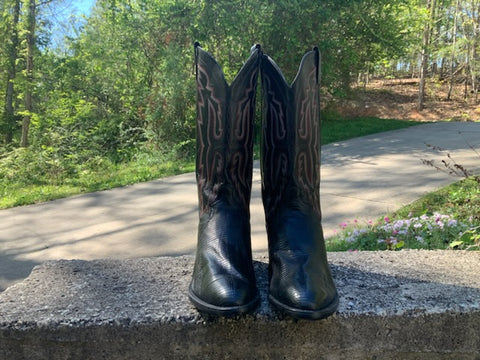 Size 8.5 men’s or 10 women’s Panhandle Slim boots