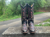 Size 9.5 women’s Corral boots