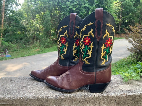 Size 8 women’s Justin boots