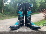 Size 6.5 women’s Ariat boots