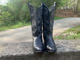 Size 7 women’s Larry Mahan boots