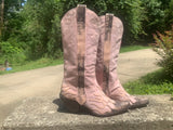 Size 6 women’s Donald Pliner boots