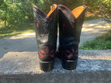 Size 6 women’s Liberty boots
