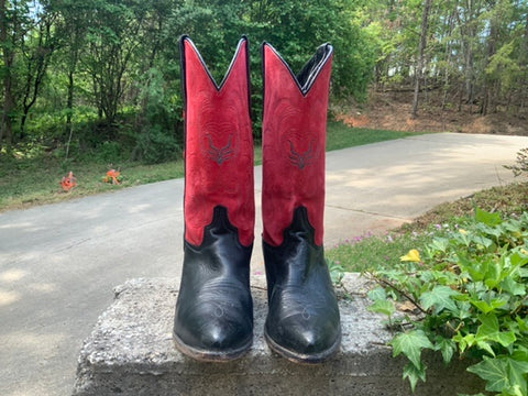 Size 8.5 women’s Code West boots
