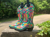 Size 7 women’s rain boots
