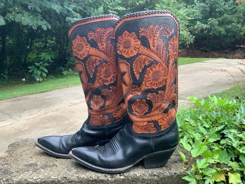 Size 7 women’s Rocketbuster boots